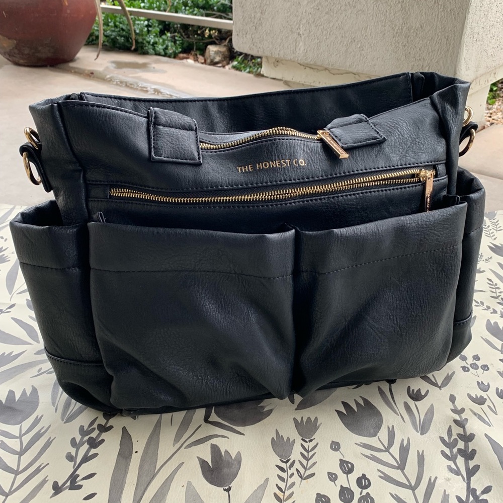 Honest Co everything tote